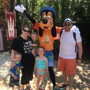 Meet your Posher, Zac